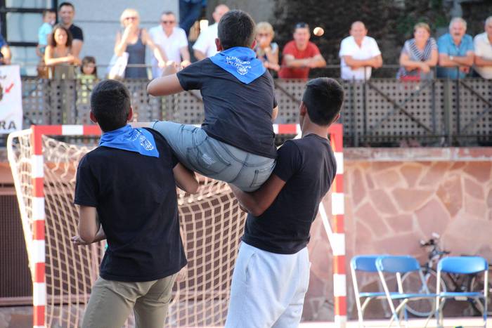 Lehiatik gutxi, festatik ask 5 1534073659389