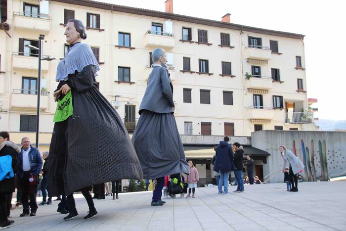 Saihesbidearen alde, festa e 6 1579351305394