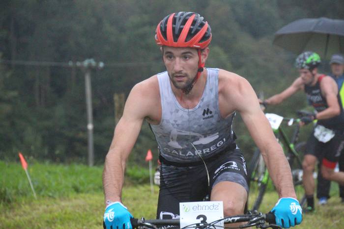 Lokaztuta Amasako XXIV. mendi duatloia 27 1477235314206