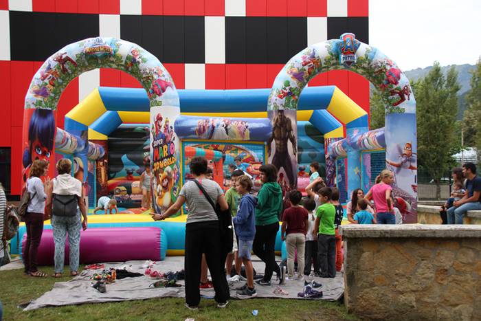 IZASKUN AUZOKO FESTAK 2017.  30 1504442940608