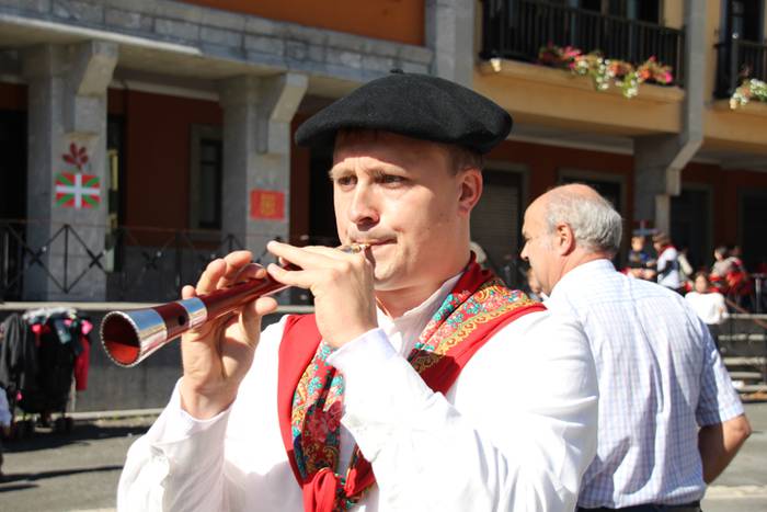 Lurraren zaindari direnen er 52 1507466327966