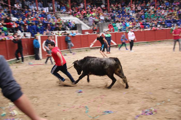 Ikuskizun polita, lehen zeze 12 1487873517299