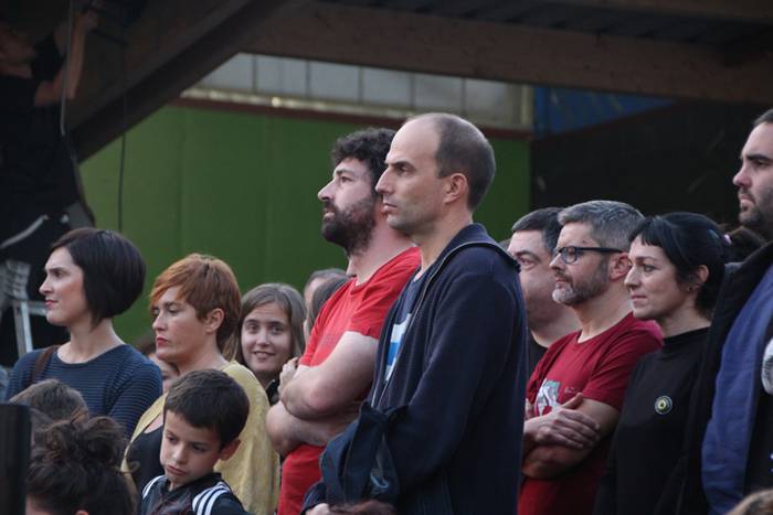 "Egin ezazue zuena eta izan  6 1505992451124