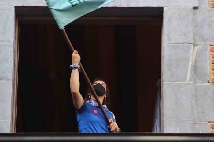 Tolosa urdinez jantzi da 27 1632073500484