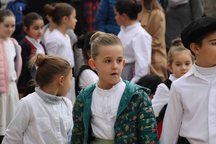 Dantzari Txiki Eguna Zizurki 5 1575117817439