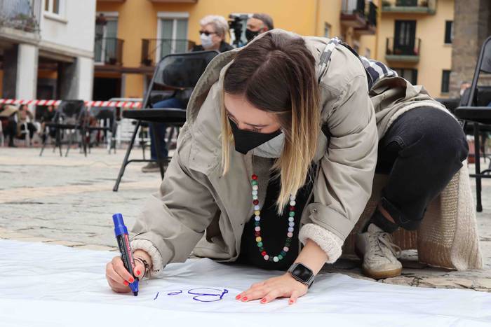 Irura Moretuz talde feminist 13 1619954476457