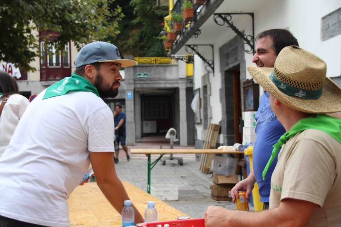 Azken orduak zapi berderarek 23 1538226765174