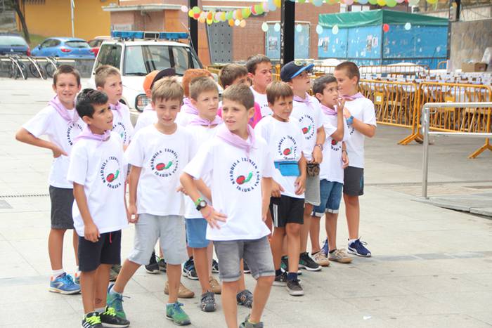 Morea nagusi plazan eta balk 10 1503489130772