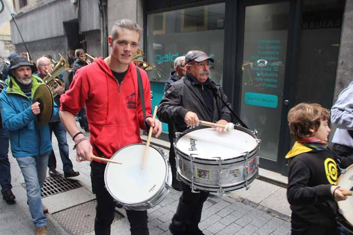 Bonberenea Okupazio Eguna 20 7 1514038910222