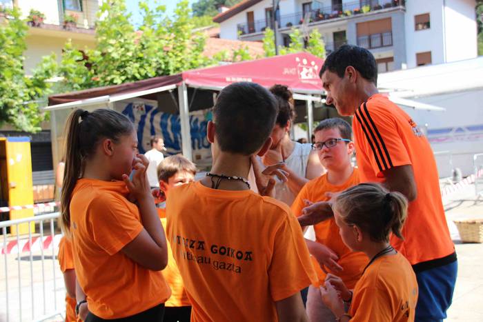 Belaunaldi berrien sasoia, f 29 1566652560766