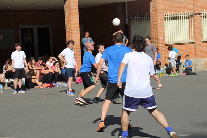 Karmenen aurretik, Bibalabirjen jaiak 27 1468432470864