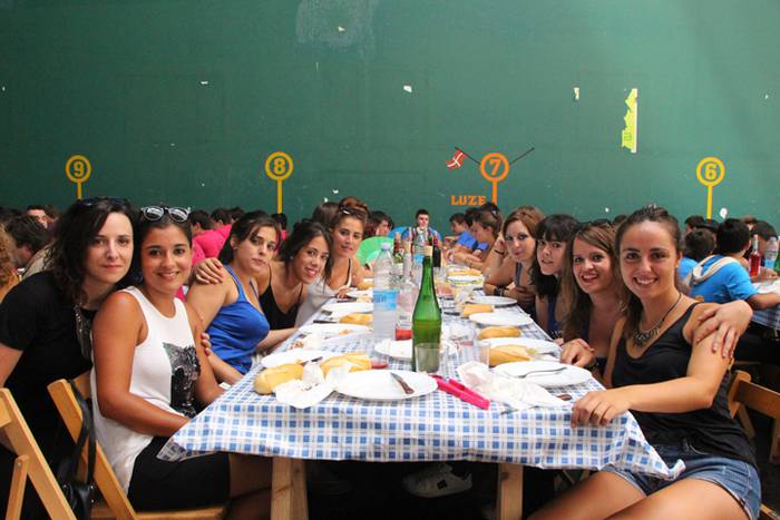 PIlotalekua kuadrillen kolorez beteta 18 1472221432460