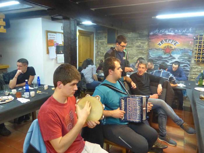 urritz makila 2018 mallabia benat iguaran 10 1544447842320