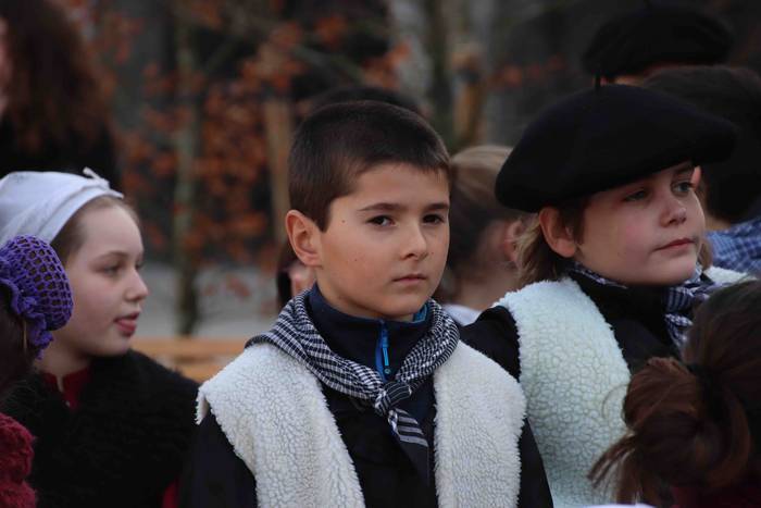 Gabon eguna Asteasun eta Adu 27 1577194263712