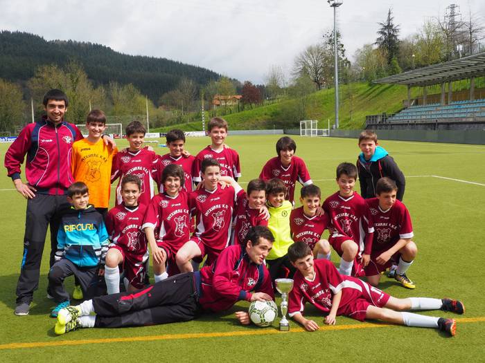 Intxurreko infantilek irabaz 1 1523264215576