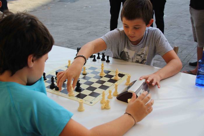 Berazubi auzoa txapel jaurti 7 1570973452944