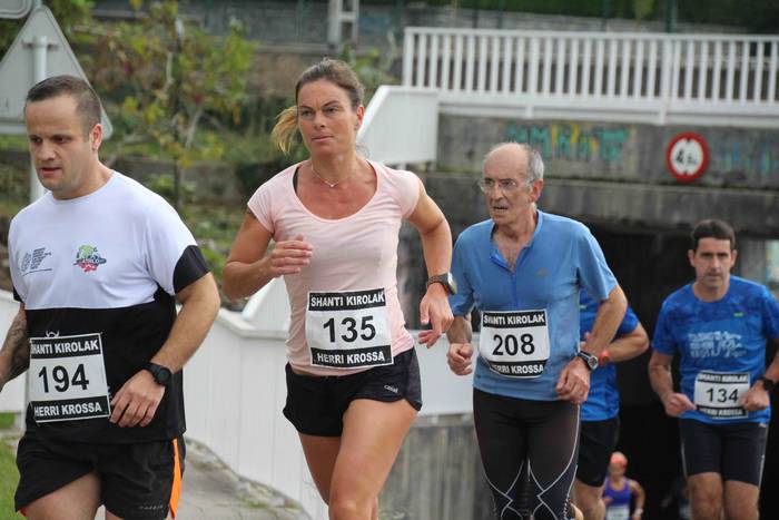 Aitor Arroyo eta Maite Arrai 56 1570885923378