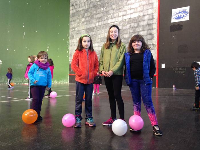 ZIZURKILGO HEZITZAILE ESKOLA 1 1483378890738