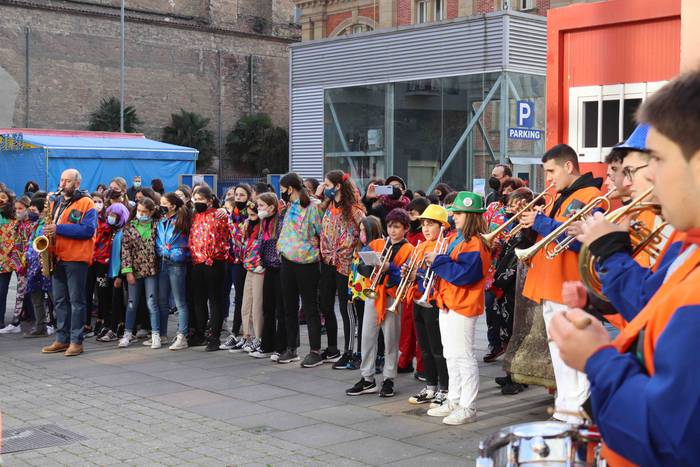 Inauteriak 22, eskolak 15 1645963553455