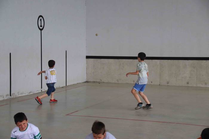 Pilota jolasak Orexan Behar  20 1625330302527