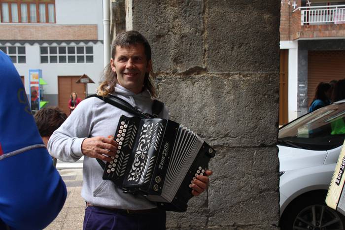 Ikurinak abiarazi du kuadril 9 1498918436312