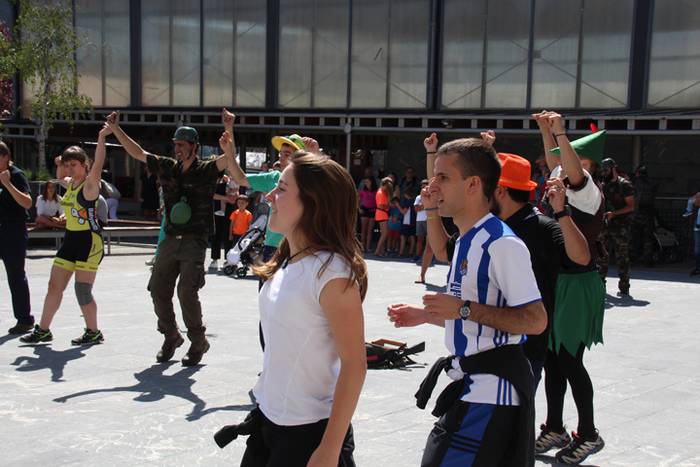 ADUNAKO JAIAK 2017. TXUPINAZ 7 1502544592203