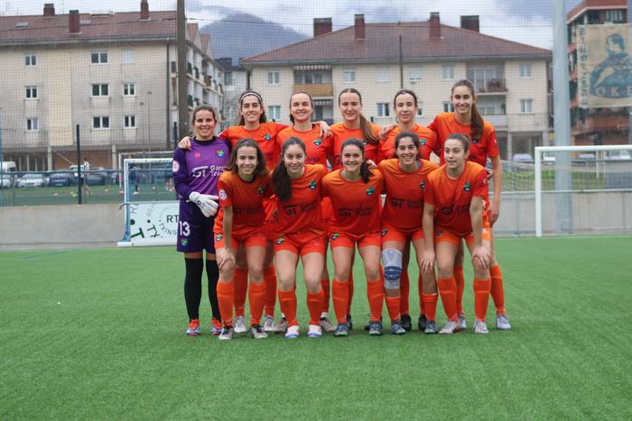 Burua altxa eta lanean jarraitzeko momentua da