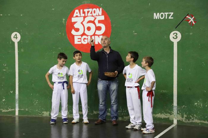 Atari Pilota Txapelketa, 201 28 1560950507109