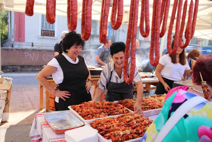 "Ibarra, Azoka eta Piparra" 60 1537103336448