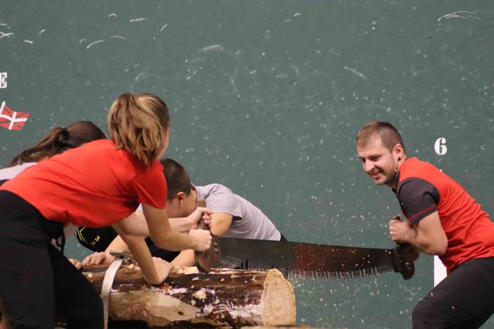 Helduek eraman dute garaipen 15 1668365799114