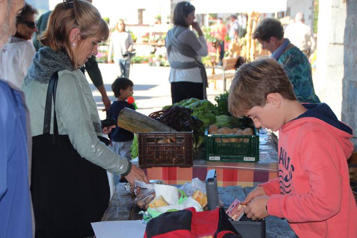 Animali, barazki eta artisau lanen bilgune 2 1477830618237