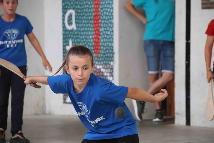 Txikiek pilotari handiak dir 64 1565875107303