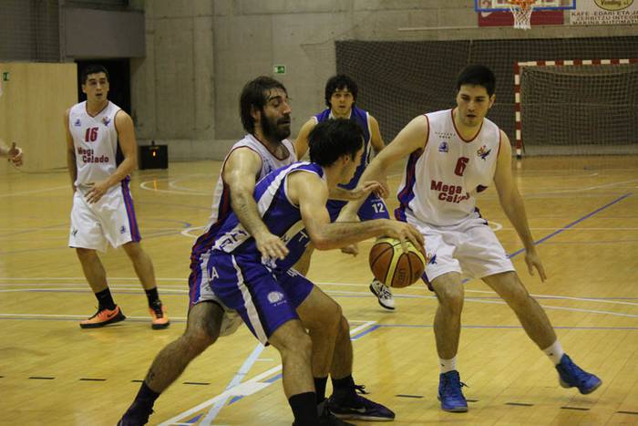 TAKE vs Ardoi 2015 35 1445277775109