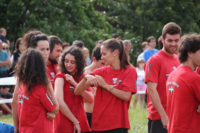 Festa jartzen gazteak nagusi 6 1499019111035