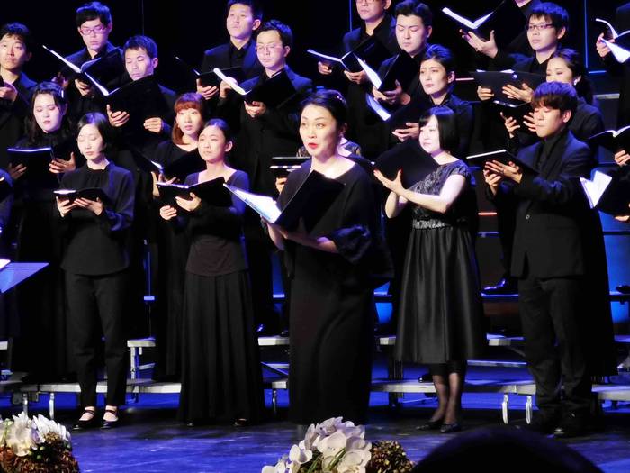 Batavia Madrigal Singers, ik 3 1572636814879