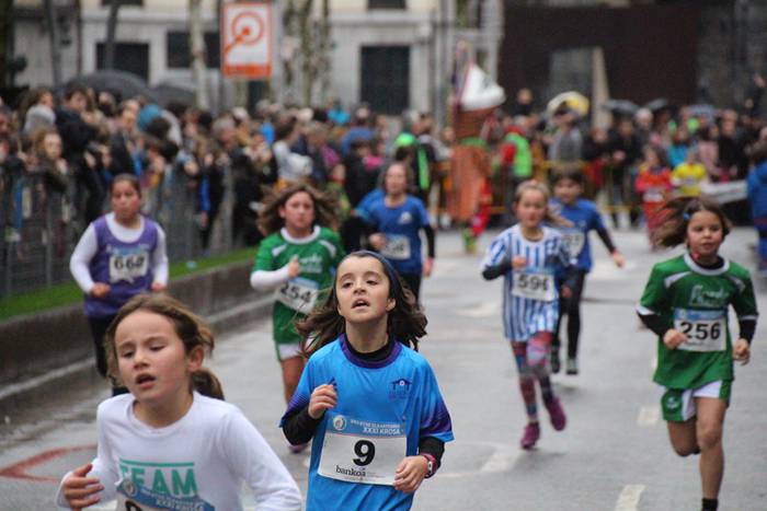 700 haur inguru XXXI. Ero Et 164 1516542848484