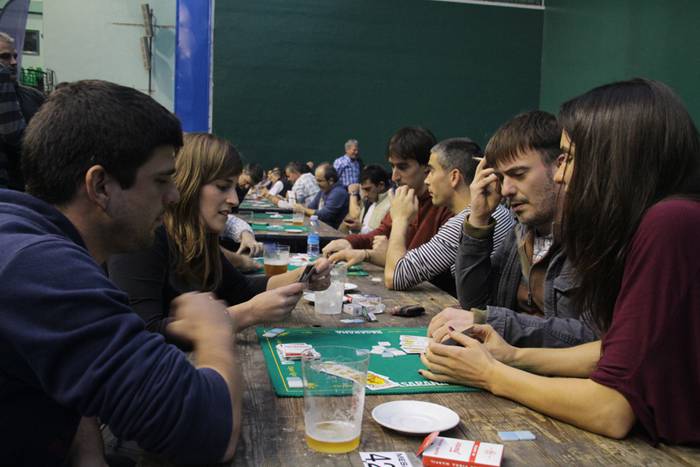 Frontoneko mus txapelketa 1 1447525405092