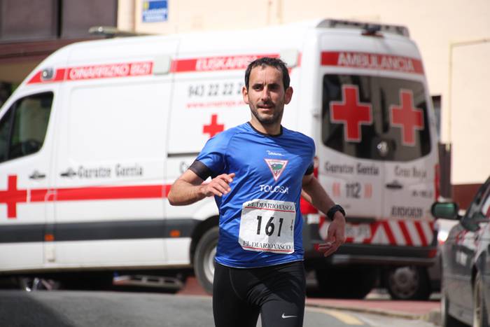 Aitziber Ibarbia eta Julen L 52 1525009162432