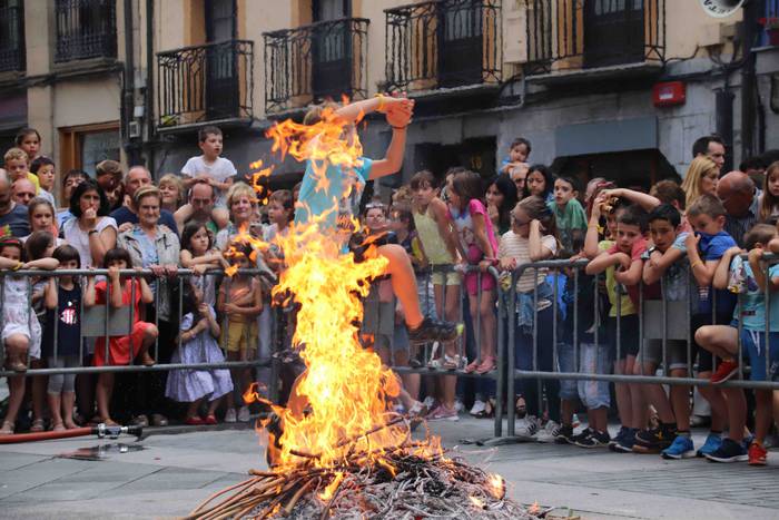 Txikienak ere saltoka 61 1561316757937