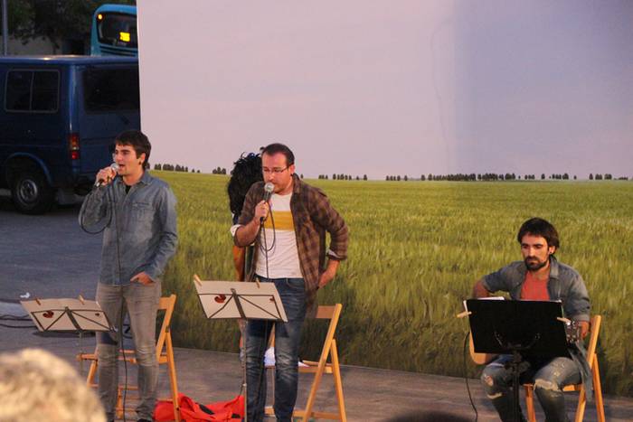 "Egin ezazue zuena eta izan  17 1505992527813