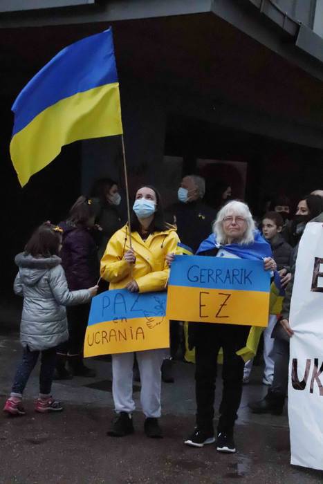 Ukrainaren aldeko elkarretar 6 1646494983201