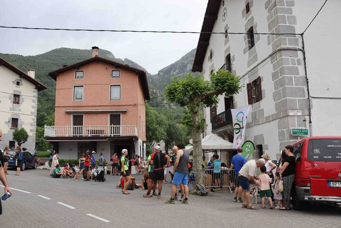 329 mendizalek hartu dute pa 1 1653231456526