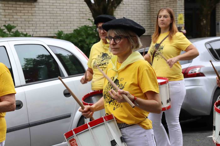 Danbor hotsek hartu dute Ama 26 1562504175022