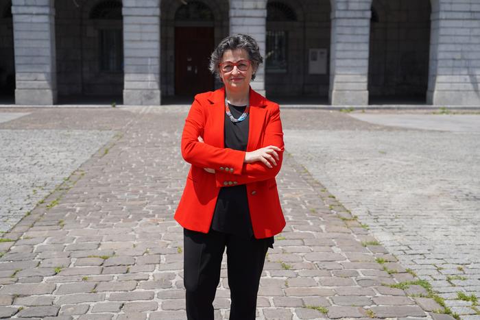 «Bizitzan ez egin plan gehiegi, ikusi nora eramaten zaituen»