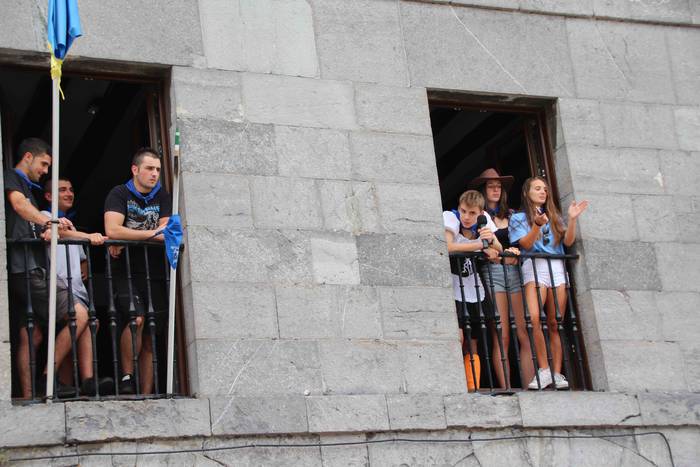 Hernialde ama birjin festak  2 1660477892502