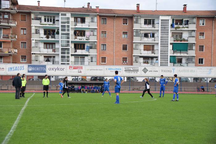 Tolosa CF-ko gimnasta taldea omendu dute 17 1544111669470