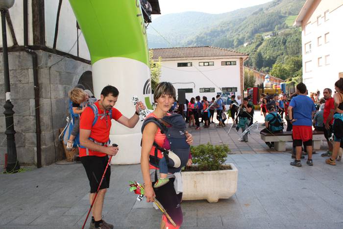 III. Mendiz Mendi Etxera 158 1506347655692