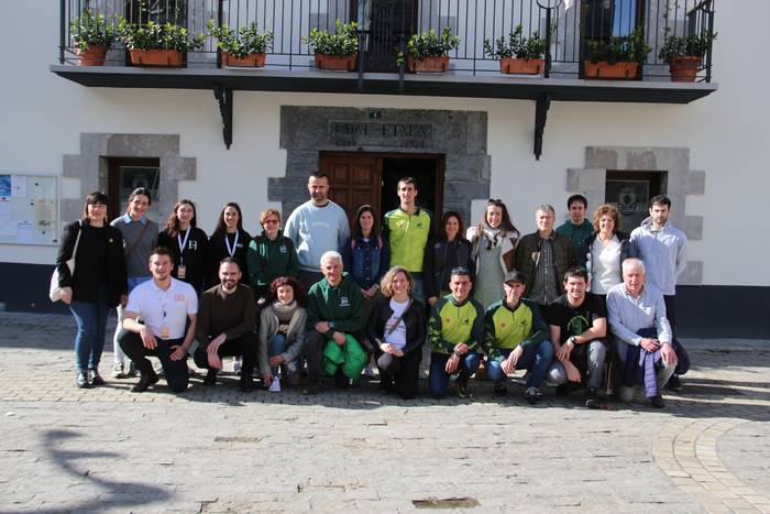 UTT erronka: lasterketa handi bat herri txikiei begira