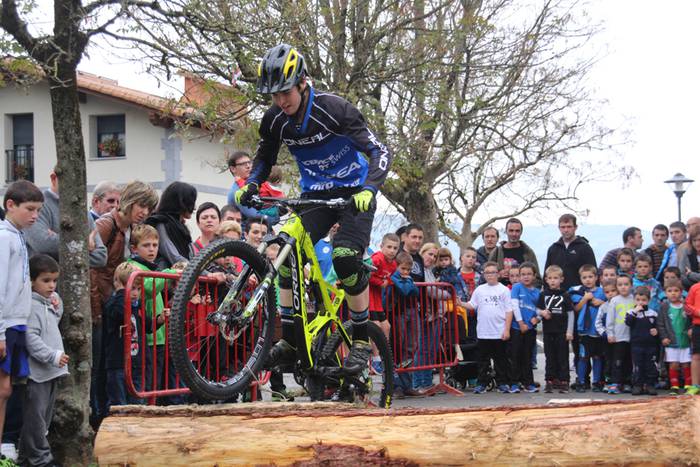 Amasako jaiak 2015 4 1447516073708