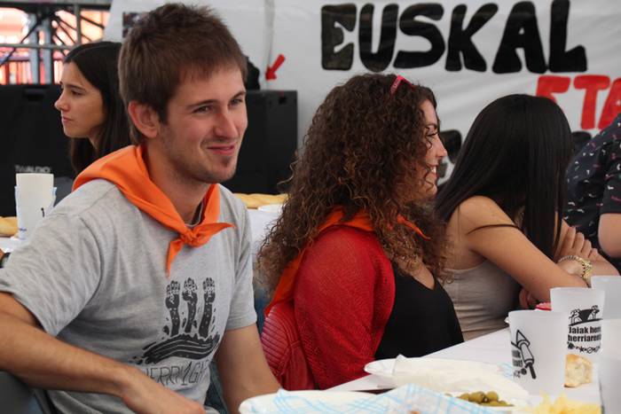 ELBARRENAKO JAIAK 2017. GAZT 6 1504881909862